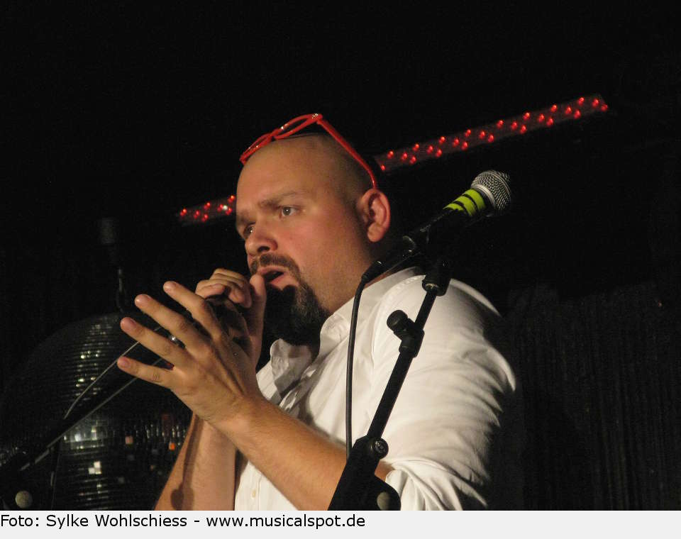 Rebellierende Schüler gibt's in Form der Jungs und Mädels der Musicalschule Ahrensburg. enrico 19