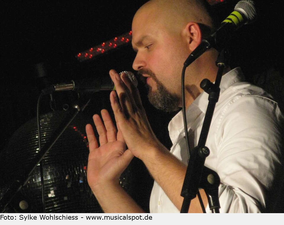 Eros Ramazzottis "Se bastasse una Canzone" gibt's nochmal als Zugabe. enrico 23