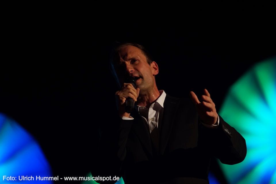 Starker Ausdruck, starke Stimme: Nico Müller. musical gentlemen wernau 2018 11