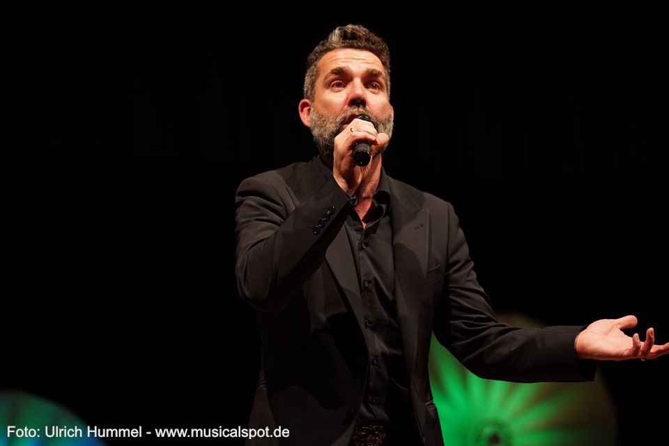 Kasper Holmboe, der Mann mit dem gewaltigen Stimmvolumen. musical gentlemen wernau 2018 44