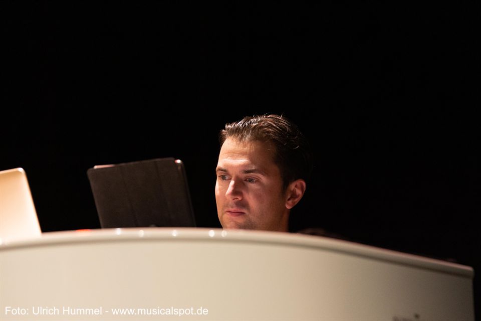 Hingabe an die Musik: Dr. Konstantinos Kalogeropoulos. konzert kalogeropoulos tarte pazdera selele esslingen 2019 10