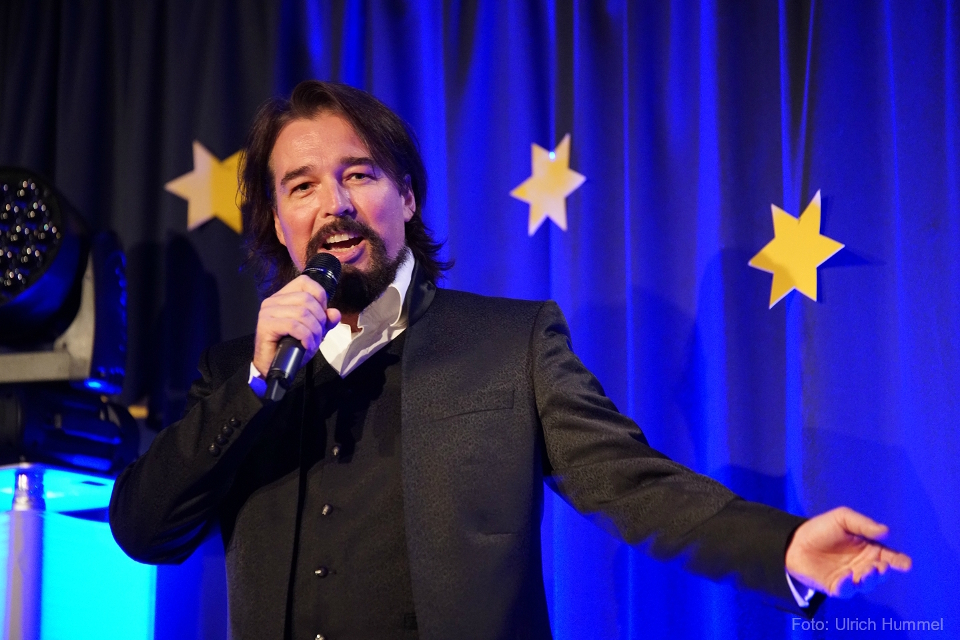 janet marc hochdorf 2017 19