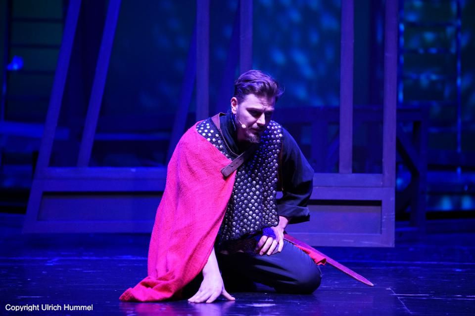 Vergeblich. paepstin musical stuttgart 118