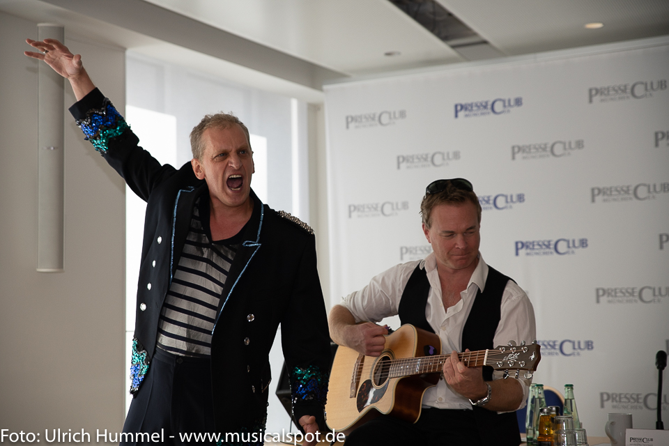 2016 zeigte das Theater Hof eine Neuinszenierung, ab dem 5. Oktober 2018 wird „Der Ring“ erstmals in Füssen gespielt. pressekoferenz festspielhaus fuessen 2018 25